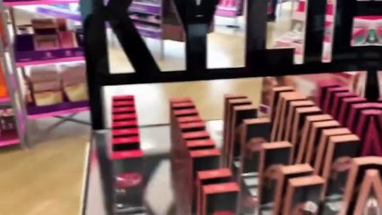 10 Youngest Self-made Billionaires of All Time