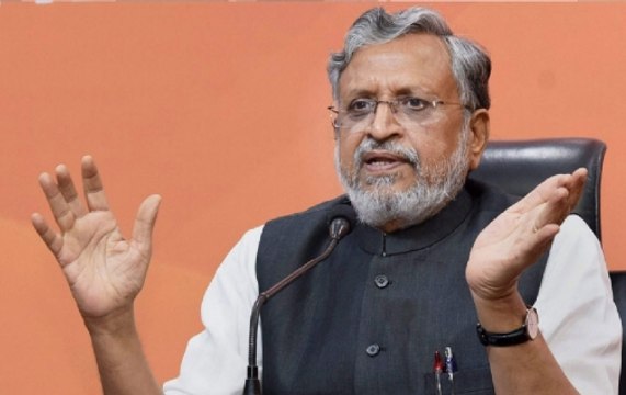 Lalu Prasad met Jaitley, sought favour in fodder case: Sushil Modi