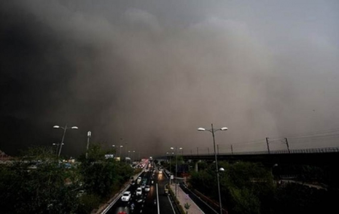 Rains, gusty winds hit North India; MeT department issues alert