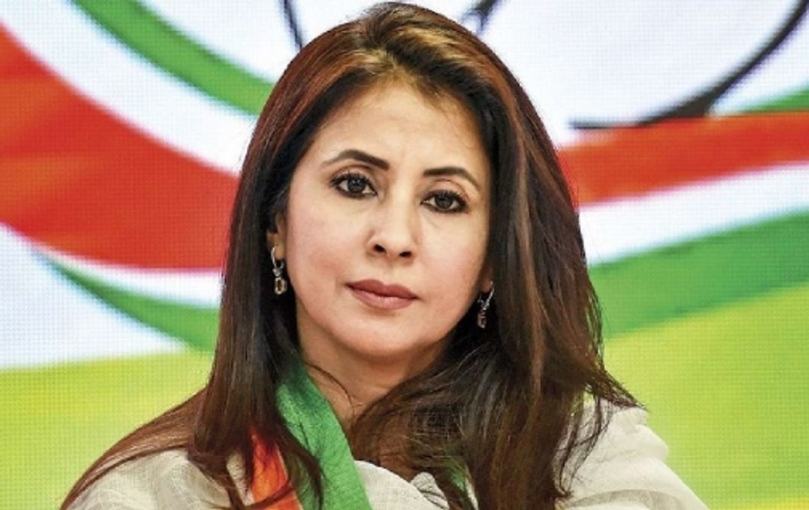 Urmila Matondkar in full campaign mode ahead of Lok Sabha Polls