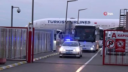 Almanya'dan 289 Türk vatandaşı Samsun'a getirildi