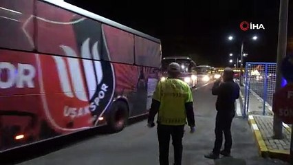 Almanya’dan getirilen Türk vatandaşları Uşak'ta yurda yerleştirildi