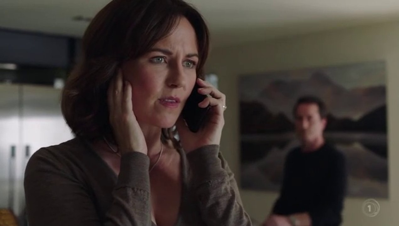 One.Lane.Bridge.S01E01