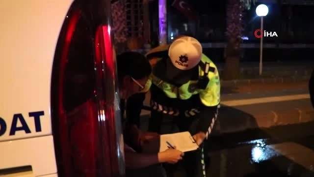 Alkollü araç kullanmaktan 2 yıl ehliyetine el konulan kadından polise şok tepki