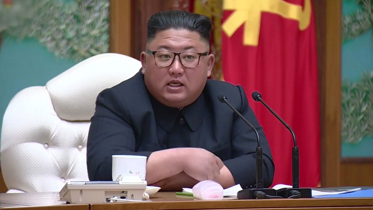 [속보] 靑 "김정은 건강 이상설 확인할 내용 없다...북한 내부 특이 동향 없음"...