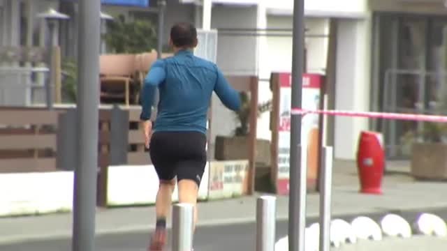 La tendencia se mantiene a la baja en España, con 399 fallecidos en las útlimas 24 horas