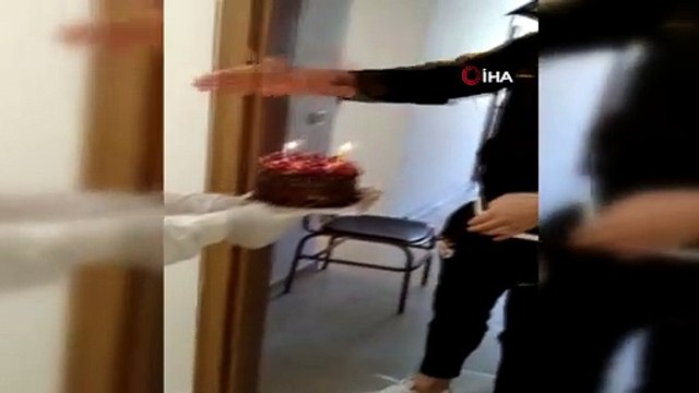 Karantina altındaki vatandaşa AFAD ekiplerinden sürpriz doğum günü