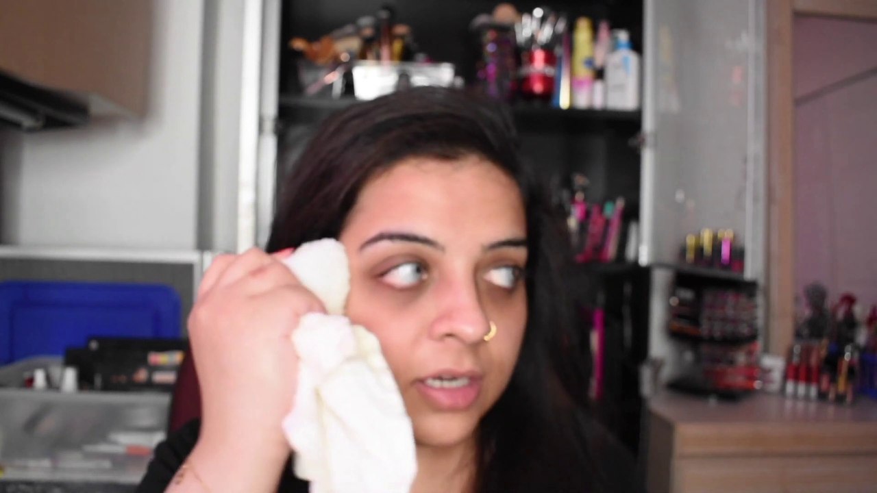 How to easily Minimize LARGE PORES FOR EVERYONE| SALONIA MAKEUP