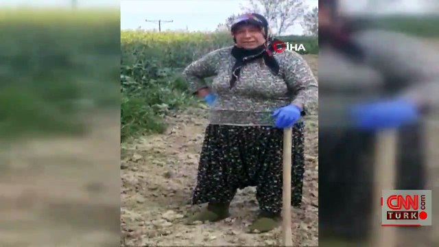 Polis oğluna ve sağlık çalışanı gelinine gözyaşlarıyla seslendi