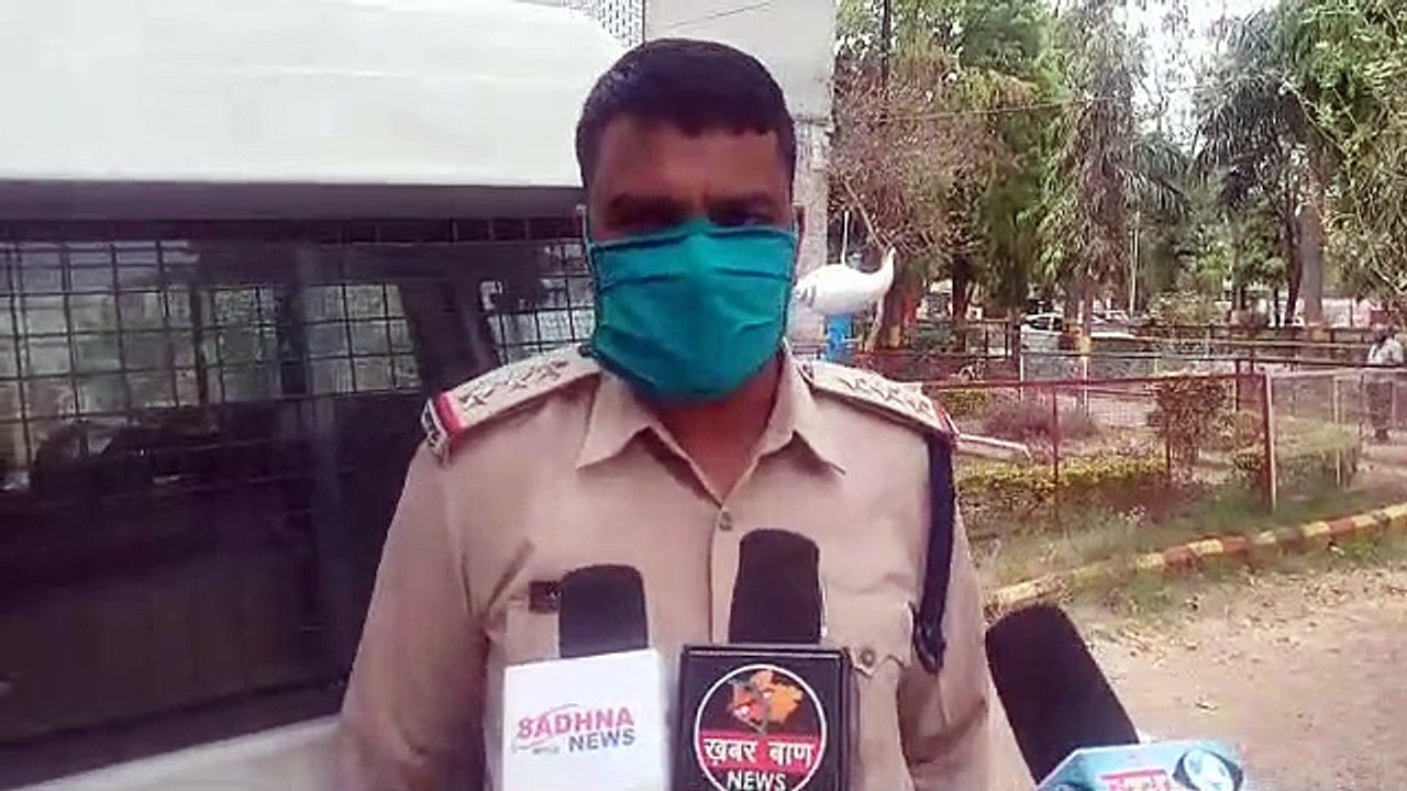 नीमच में राशन नहीं मिलने पर नगर पालिका में मचा...