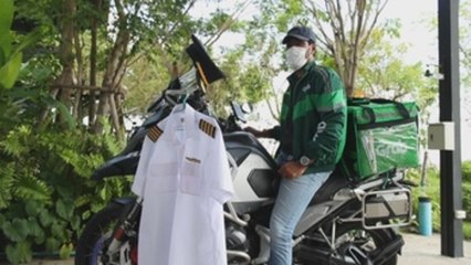 De piloto de avión a repartidor a domicilio debido a la COVID-19 en Tailandia