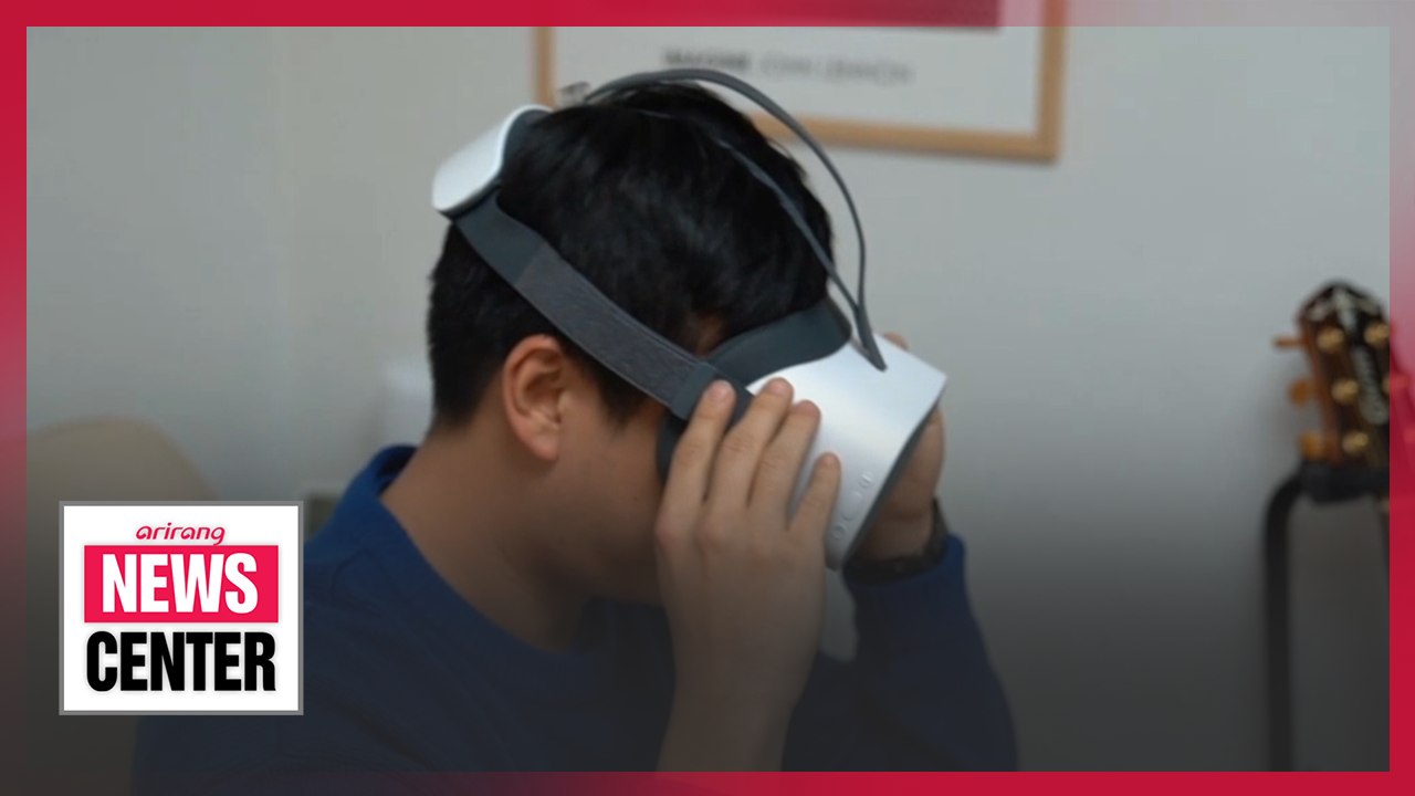 Performances use virtual reality for at home audiences