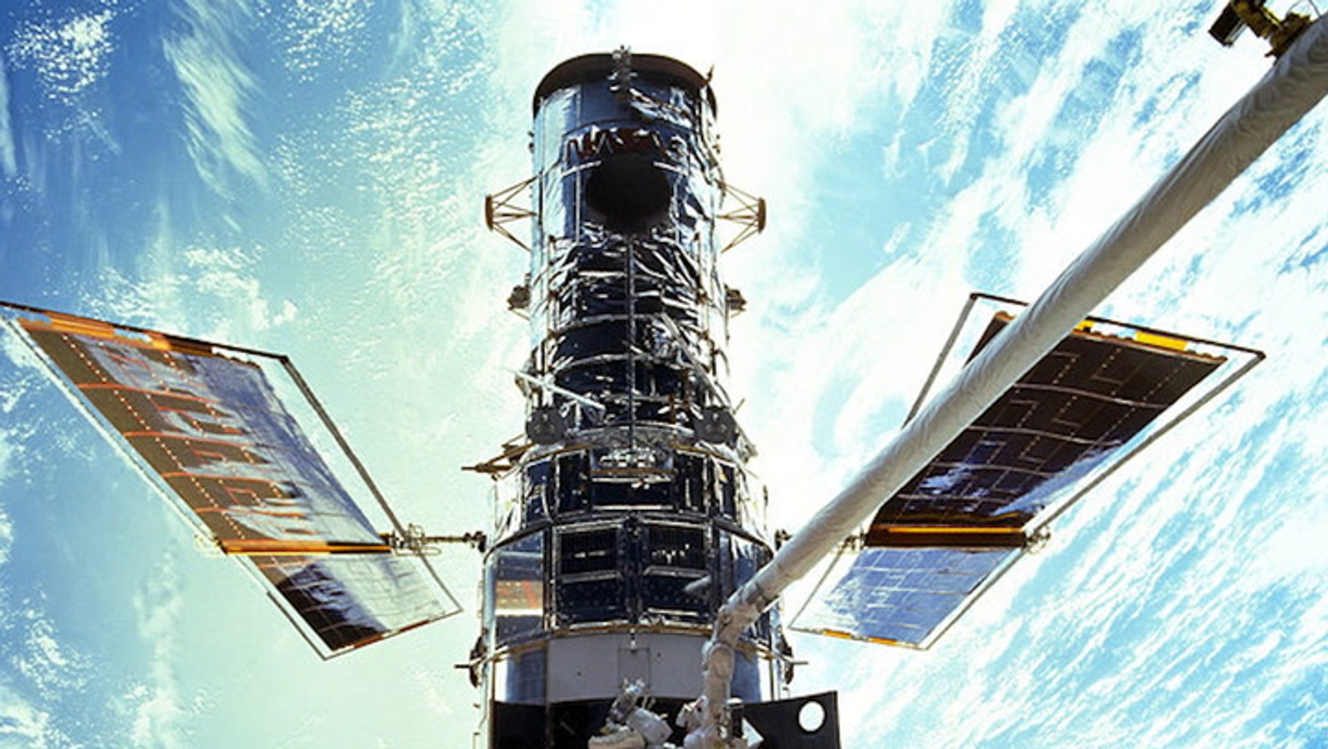 Celebrating 30 years of Hubble space exploration