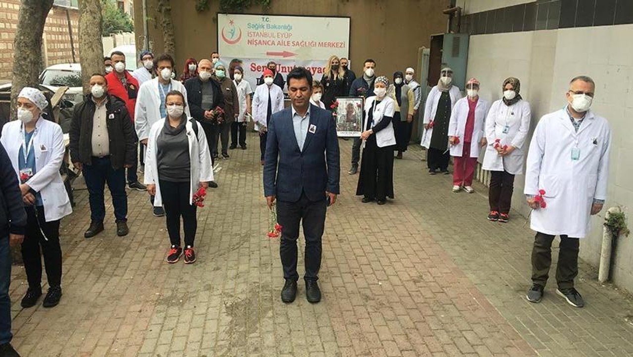 Corona sebebiyle vefat eden Dr. Yavuz Kalaycı görev yaptığı yerde anıldı