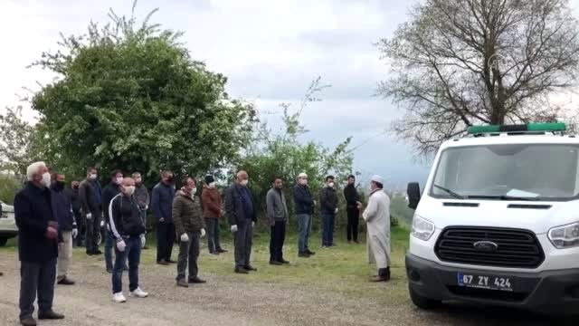 Silahlı kavgada yaşamını yitiren baba oğul defnedildi