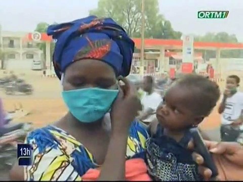 ORTM / Des volontaires organisent un cadre de sensibilisation contre le coronavirus pour les enfants de la rue