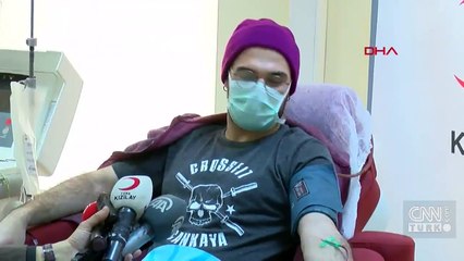 İlk plazmayı bağışlayan doktorlara madalya