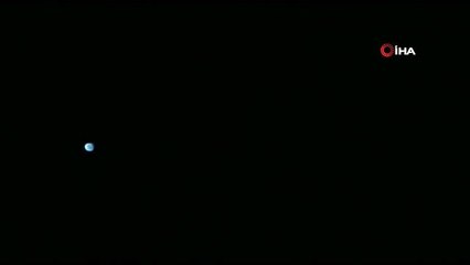 Manisa'da gökyüzünde görülen mavi renkli cisim heyecanlandırdı