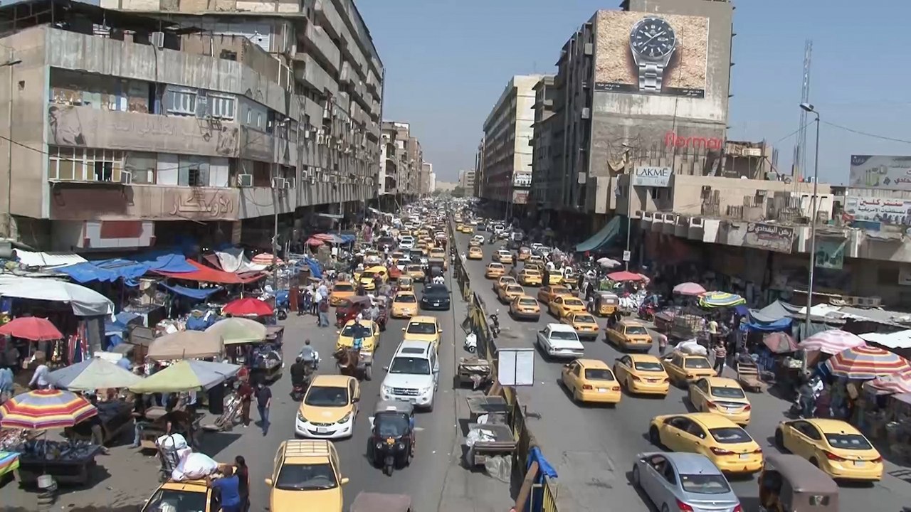 رفع جزئي لحظر التجول في العراق والسماح لبعض القطاعات بالعمل