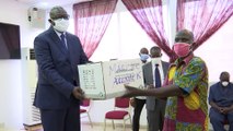 Coronavirus :  La Mairie de Treichville distribue 40 000 masques  aux commerçants et transporteurs