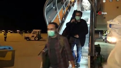 Almanya'dan getirilen 187 Türk vatandaşı Kütahya'da yurtlara yerleştirildi