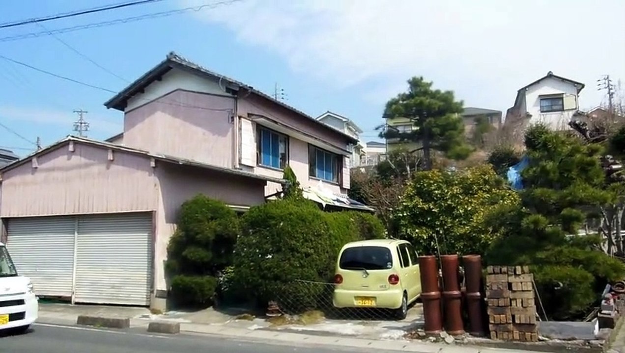 Futon on the Roof in Japan!