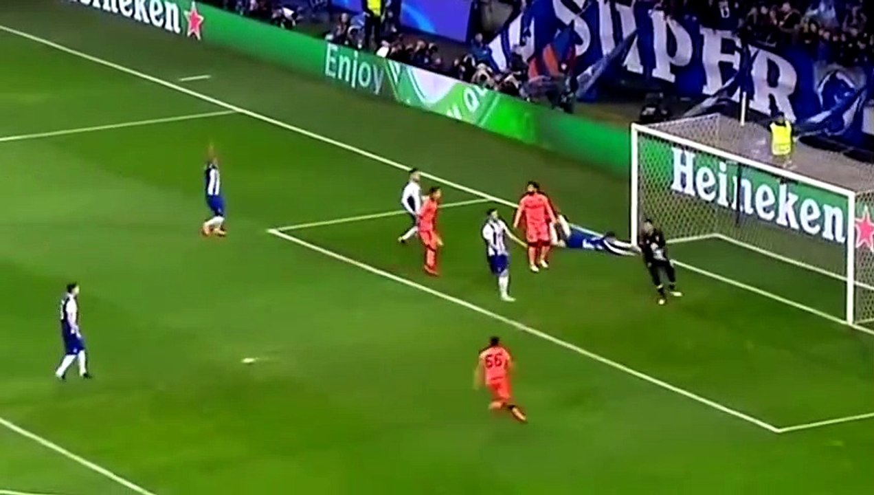 محمد صلاح يهين حراس المرمي ◅ افضل 5 اهداف مهينة في كرة القدم