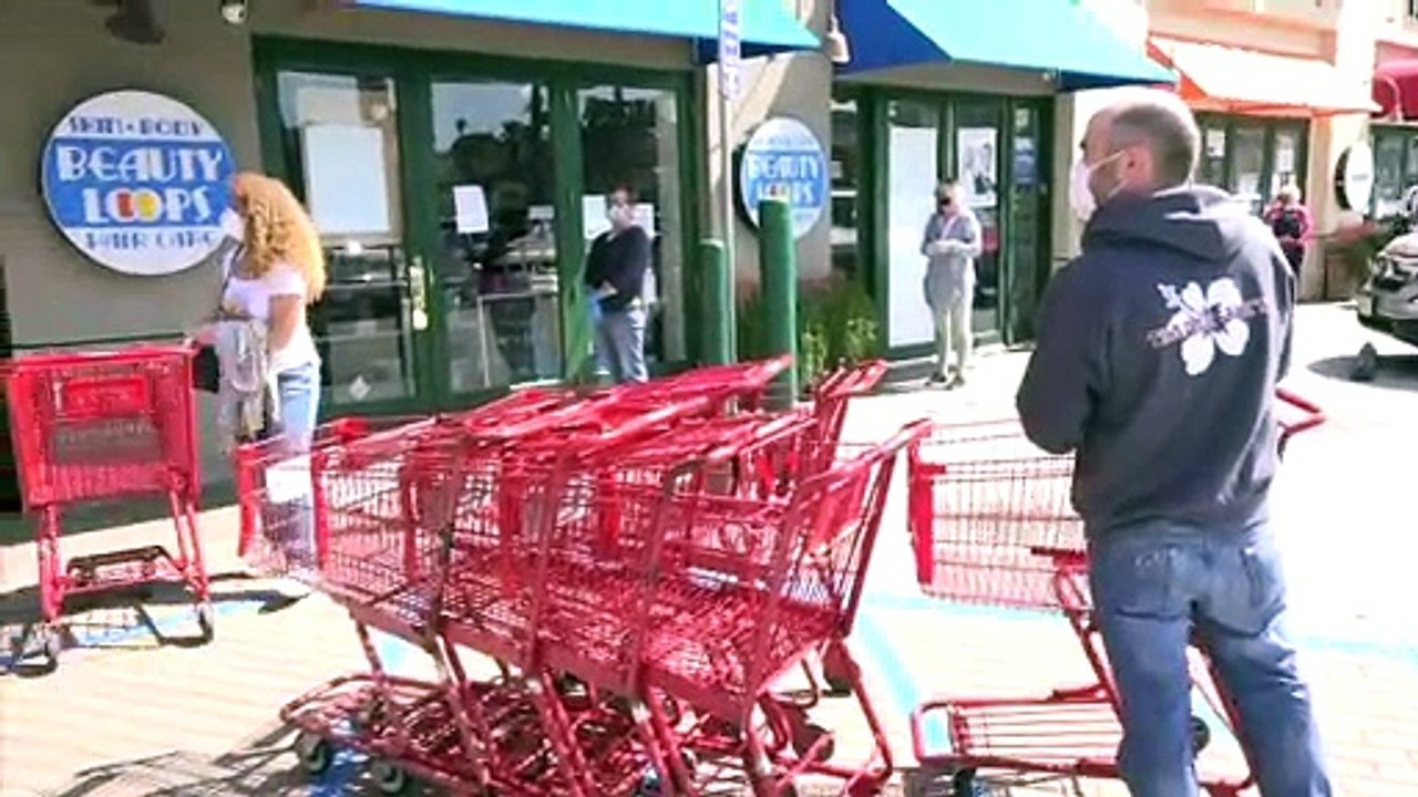 Pandemic Praise: Trader Joe's Putting People To Work in Los Angeles