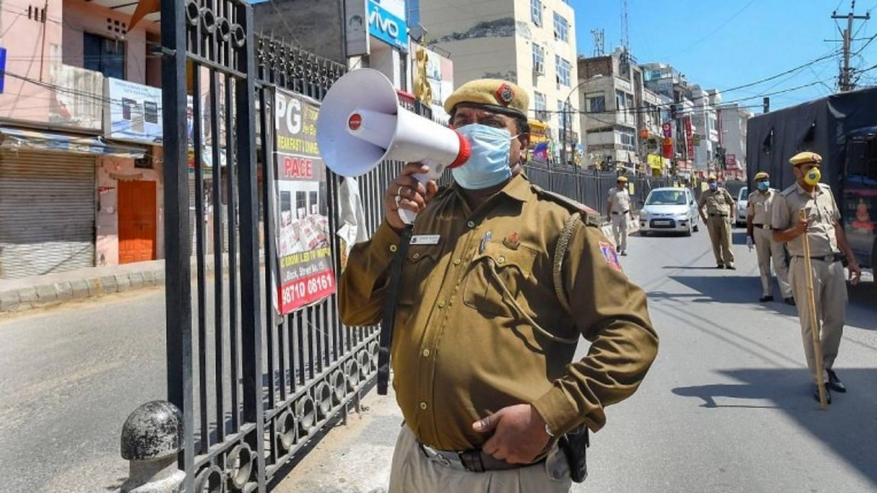 6 cops from Jahangirpuri area tested positive f...