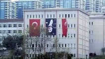 Trabzon'daki bir kamu binasına Atatürk posterini ters astılar