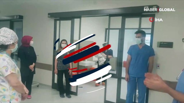 Bursa'da 18 günlük bebek, 8 günde koronavirüsü yendi