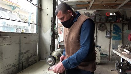 Sağlık Bakanı Koca’nın fotoğrafı bakır tepsiye işlendi