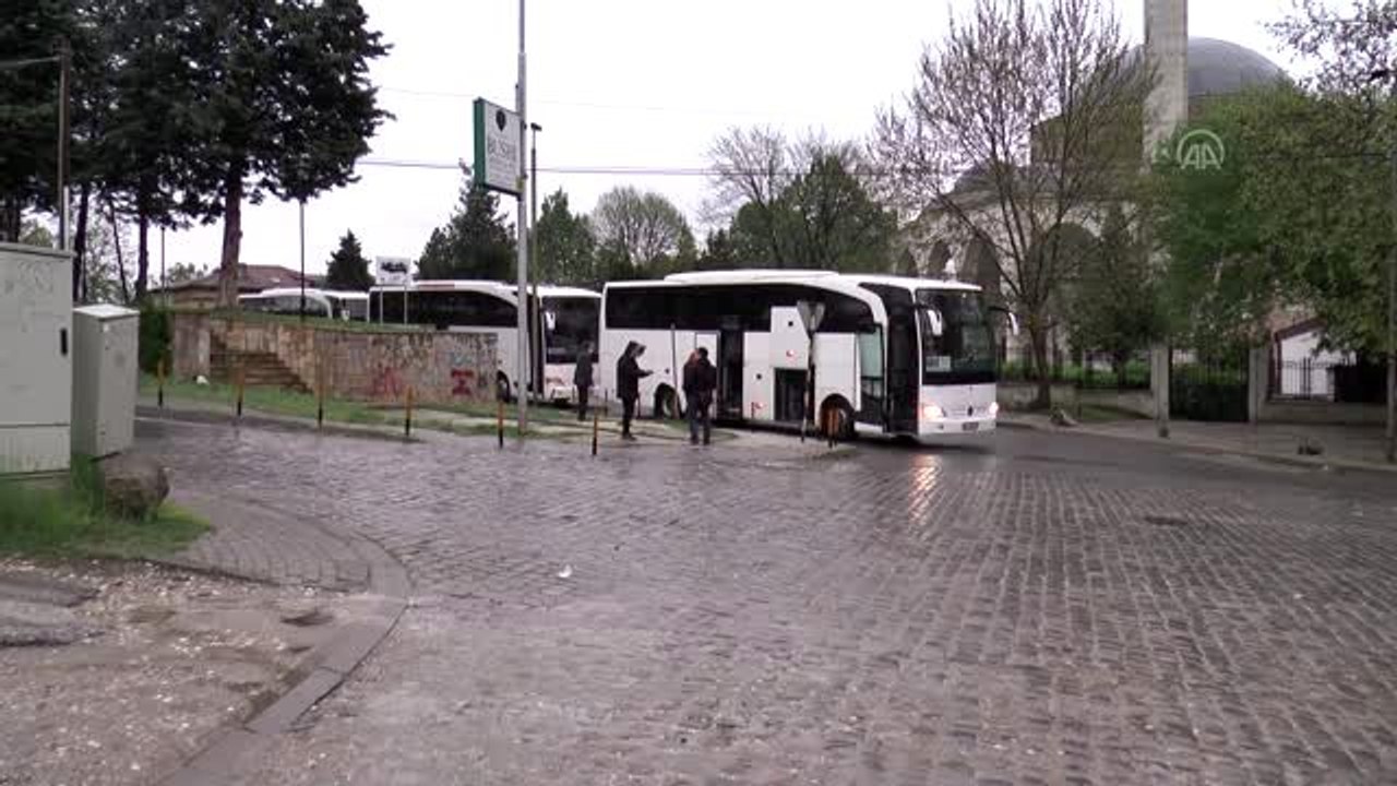 Kuzey Makedonya'daki Türk vatandaşları yurda getiriliyor