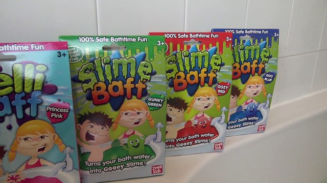 Sophia, Isabella e Alice Brincando no Banho de Slime Baff