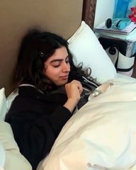 ஆசை ஆசையாய் கேரட் கேக் செய்த ஜான்வி.. ஒரு வாய் சாப்பிட்டதுமே குஷி கொடுத்த ரியாக்ஷன பாருங்க!