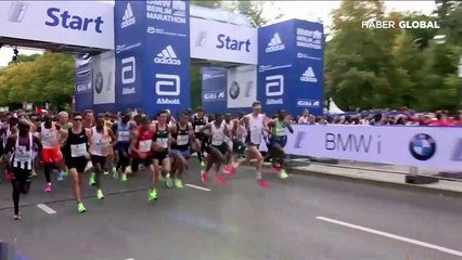 Télécharger la video: Berlin Maratonu koronavirüs salgını nedeniyle ertelendi