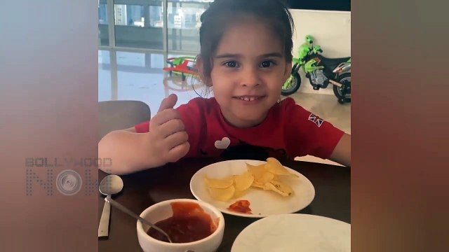 Roohi and Yash Call Dad Karan Johar FAT While Eating Burgers With Hiroo Johar Toodles FUN VIDEO