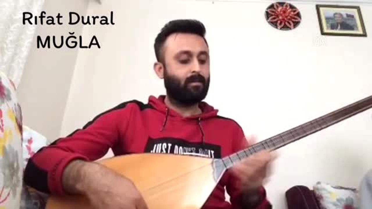 Öğretmen, veli ve öğrencilerin desteğiyle TBMM'nin kuruluşunun 100. yıl dönümüne özel klip...