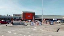 B&Q reopens in Washington