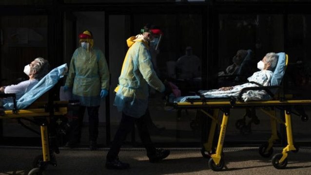 İngiltere Sağlık Bakanı Matt Hancock'tan koronavirüs açıklaması: Pik noktasına ulaştık