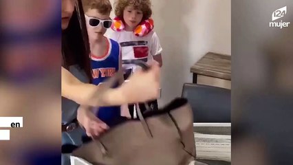 Familia recrea sus vacaciones canceladas por la COVID-19 en el jardín de su casa