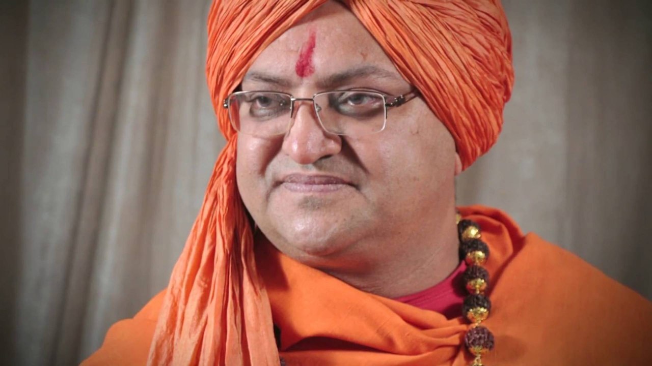 Palghar lynching: Juna Akhara chief suspects na...