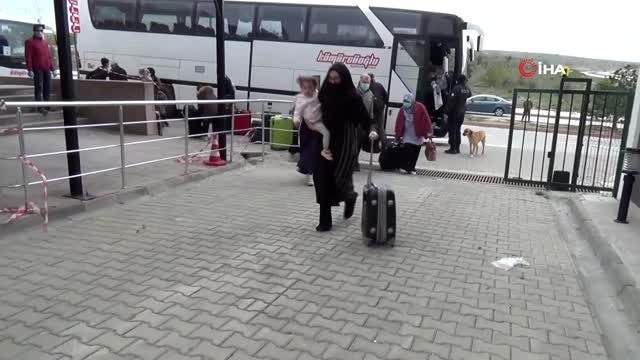 Sudan'dan getirilen 180 Türk vatandaşı Kütahya'da yurtlara yerleştirildi