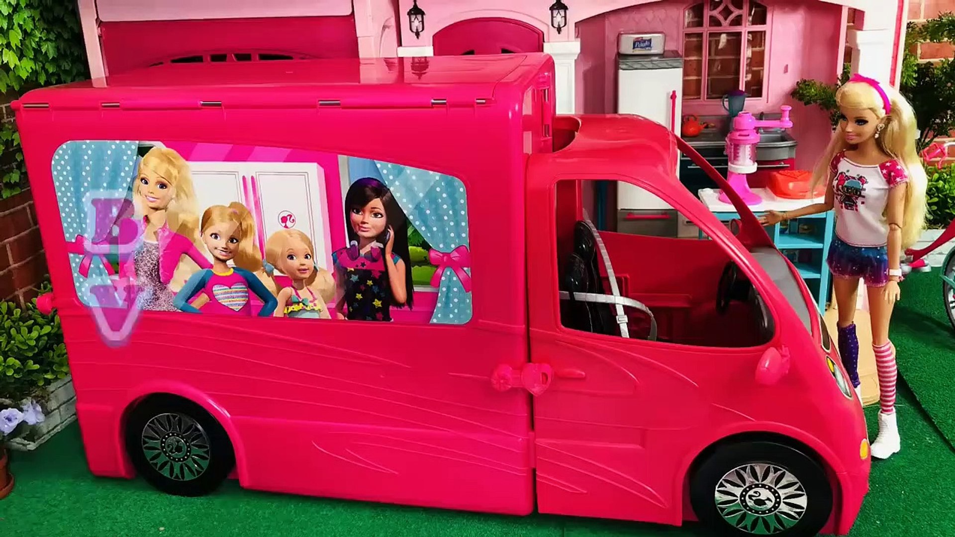 Barbie Y Sus Hermanas Van De Campamento--❤ - video Dailymotion