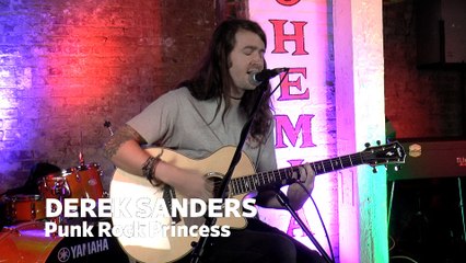 Dailymotion Elevate: Derek Sanders - "Punk Rock Princess" (Something Corporate)  live at Cafe Bohemia, NYC