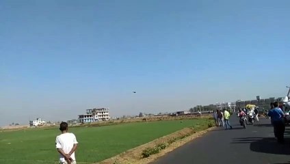 Fly but actually not fly __