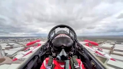 Türk Yıldızları'ndan 23 Nisan ve TBMM'nin açılışının 100. yılına özel gösteri