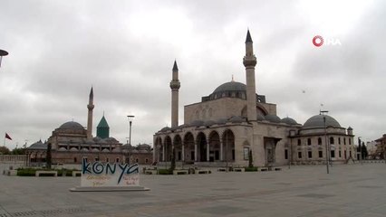 Sokağa çıkma kısıtlamasında sokaklar sessiz kaldı