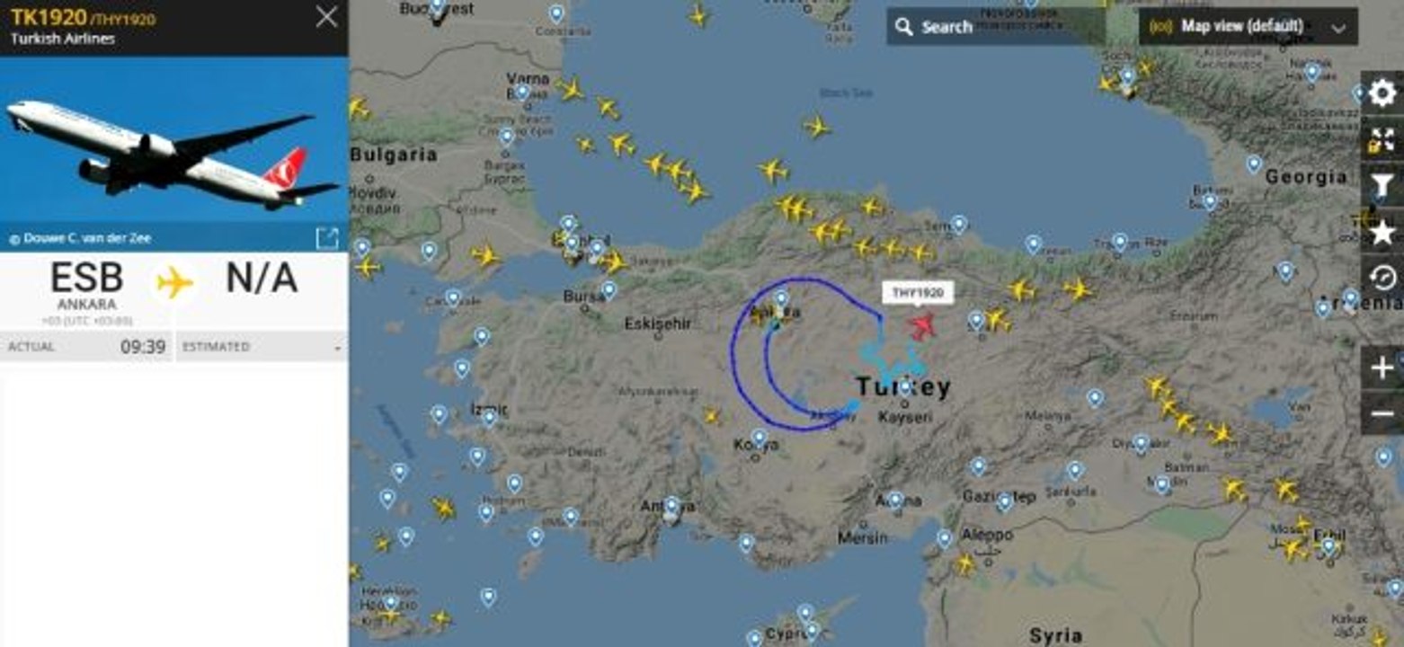 Türk Hava Yolları 23 Nisan'da gökyüzüne ay-yıldız çiziyor