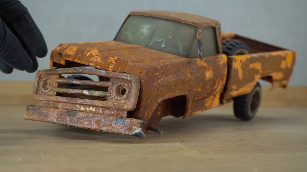 Restoration Abandoned Tonka Pick Up Truck 1975s - Damaged Model Car